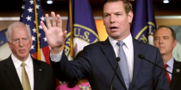 GOP Complaint Demands House Ethics Committee Investigate Swalwell Amid CCP Spy Report