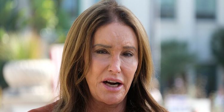 Caitlyn Jenner Addresses Meme Featuring Texas Restaurant’s Use of Before and After Transition Images on Bathroom Doors