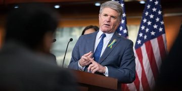 Republican Representative Engages in Heated Exchange with Democrat Supporting Mayorkas: ‘I Reside in a Border State, You Don’t’