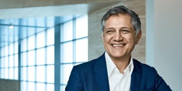 Banning Apple Watch to Benefit Biden Mega-Donor Acknowledged as ‘One of My Closest Friends’ by the President