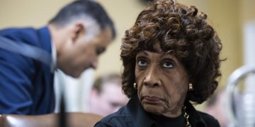 Mad Maxine Waters Calls for Trump’s Removal Using the 25th Amendment – Stayed Silent on Biden’s Decline for Four Years