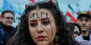 Iran’s Exiled Princess Now Speaking Out for Regime Change